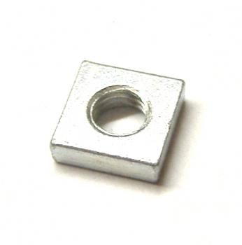 Square nut M5