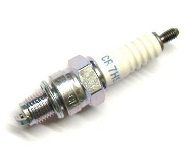 Spark plug NGK CR7HSA