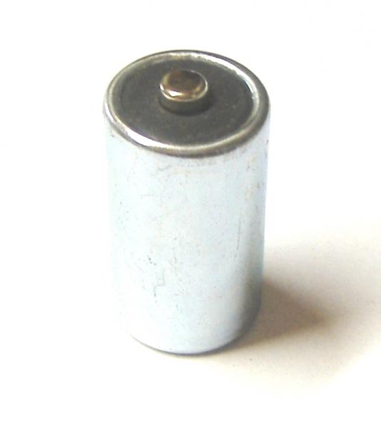 Capacitor Ø 18 x 35 mm